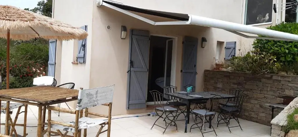 studio 5min plage agosta