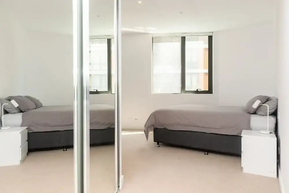 New 2 Bedroom Darling Harbor Apartment
