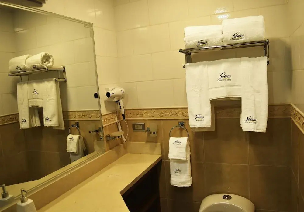 Selenza Apart Hotel