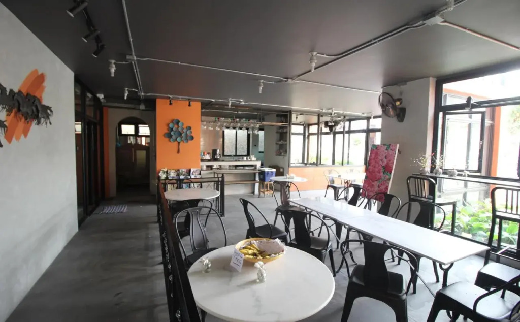 Baansuanprannok Hotel