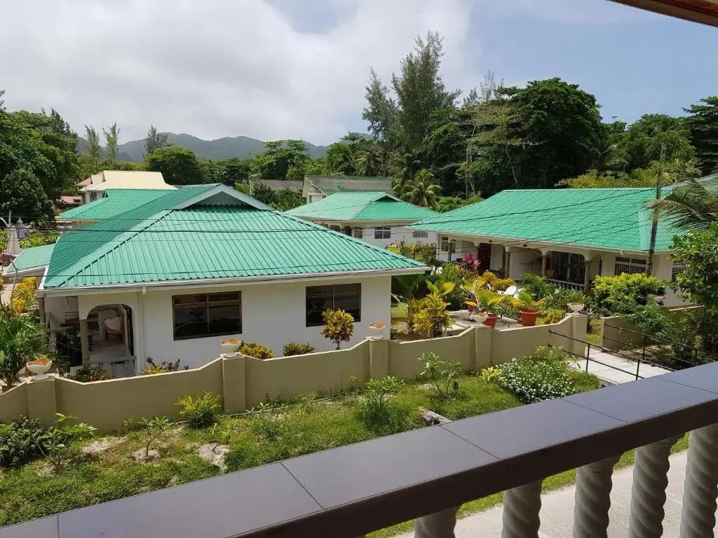 Tourterelle Holiday Home