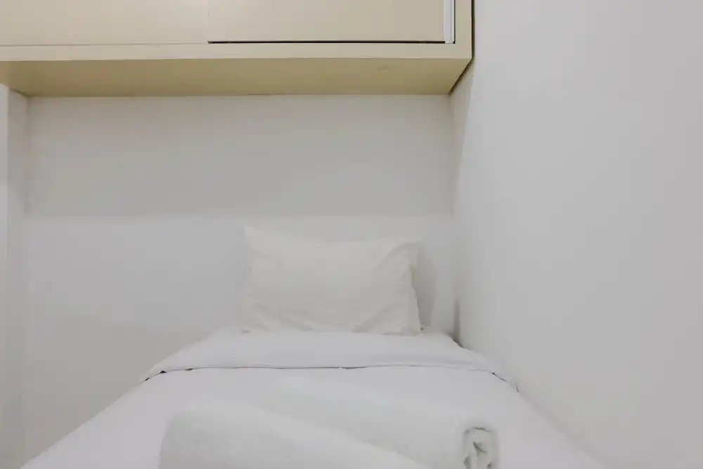 Good Choice 2Br At 12Th Floor Gateway Ahmad Yani Cicadas Apartment