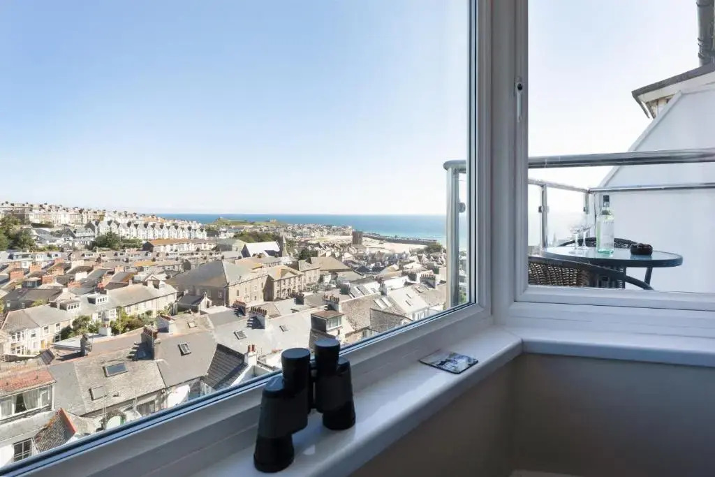 Ten Ocean View