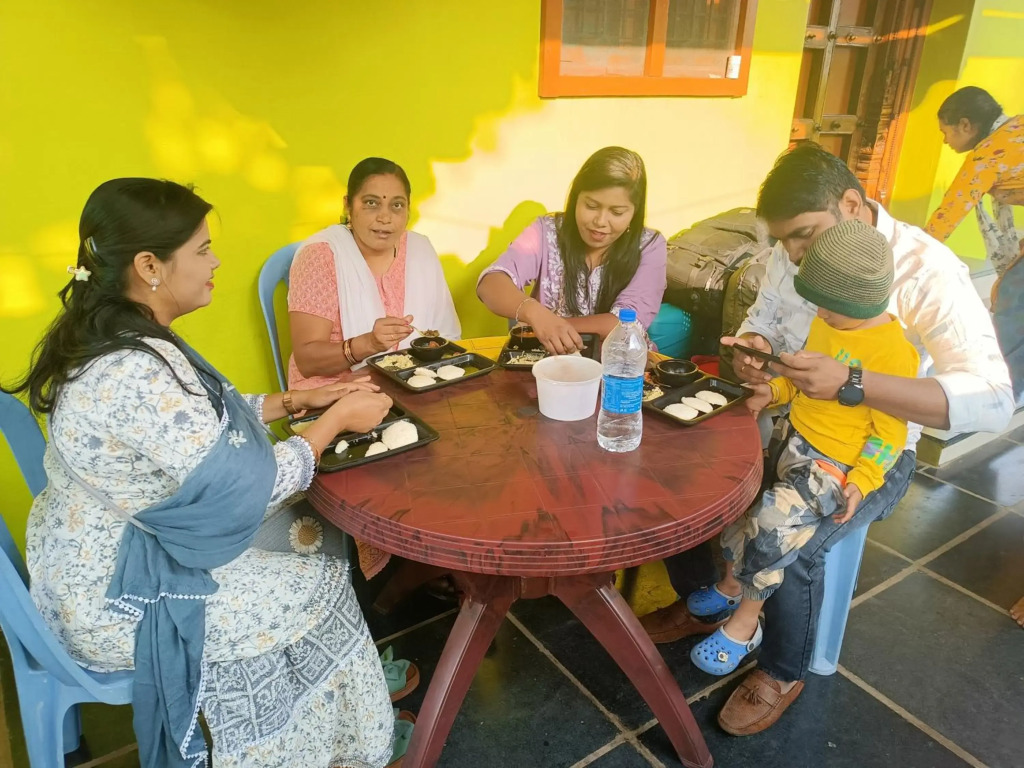 Abhi Homestay Hampi