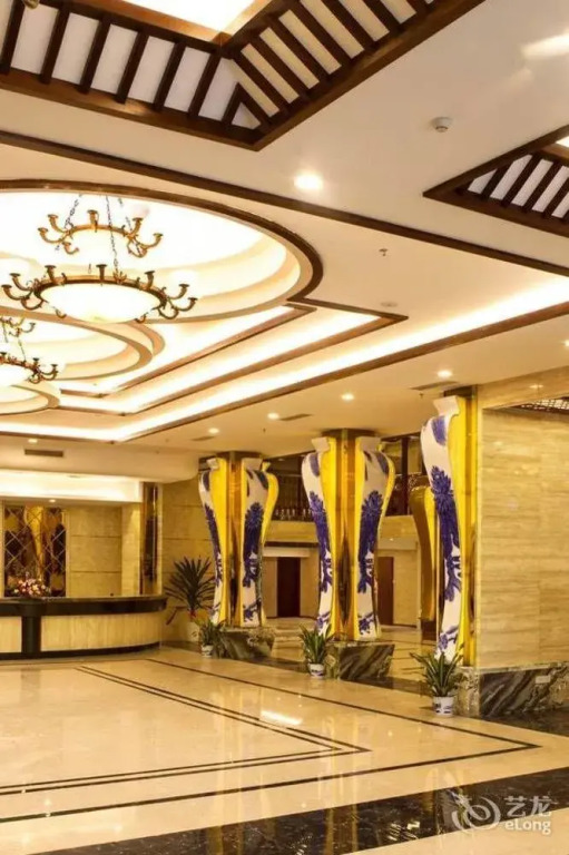 Jinyi Holiday Hotel