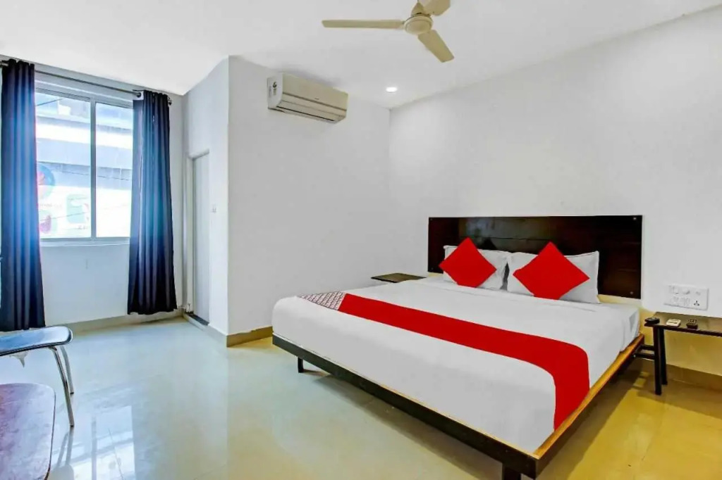 Hotel Meridian Grand