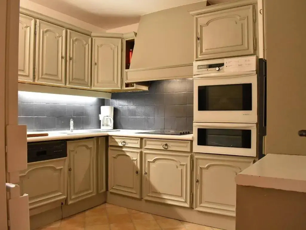 Appartement Méribel, 4 pièces, 6 personnes - FR-1-180-539