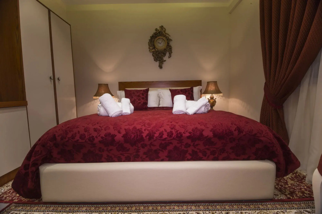 Vila Tako - Hotel