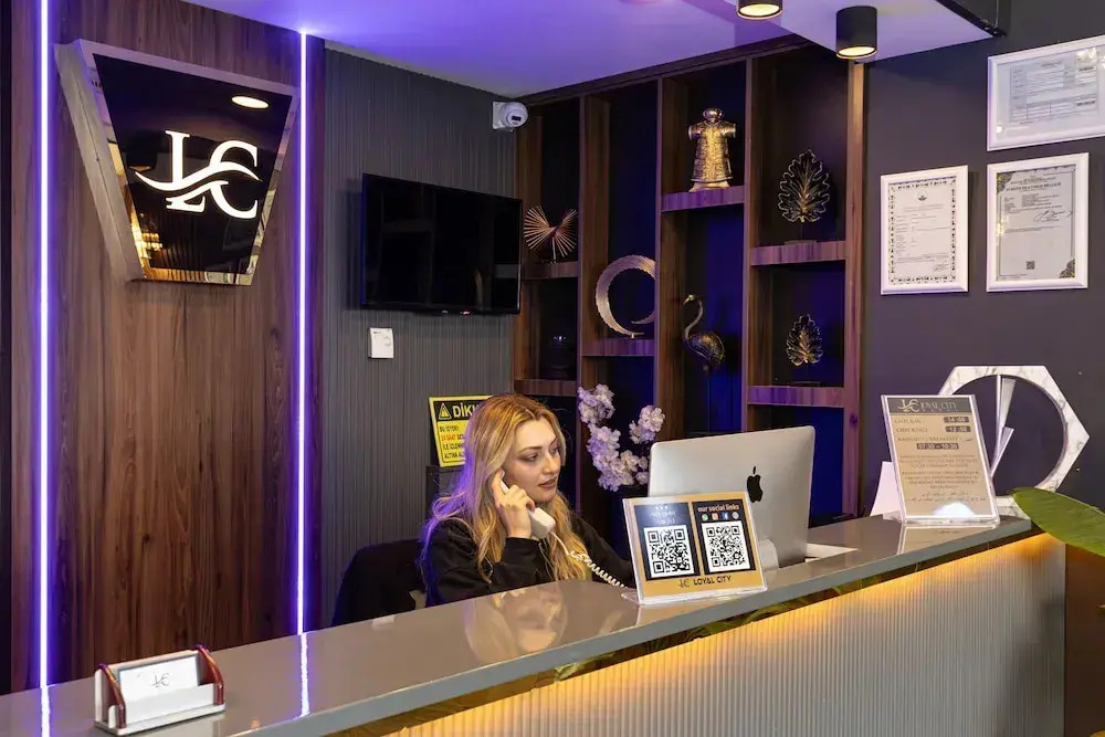 BURSA LOYAL CiTY HOTEL