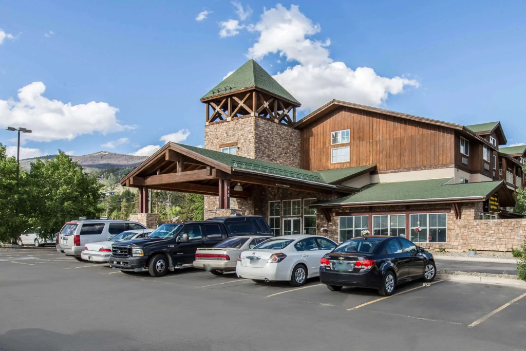 Quality Inn and Suites Silverthorne - Copper Mountain