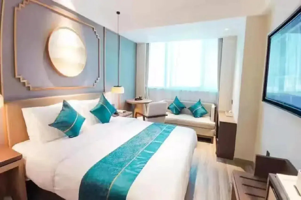 Fairyland Hotel