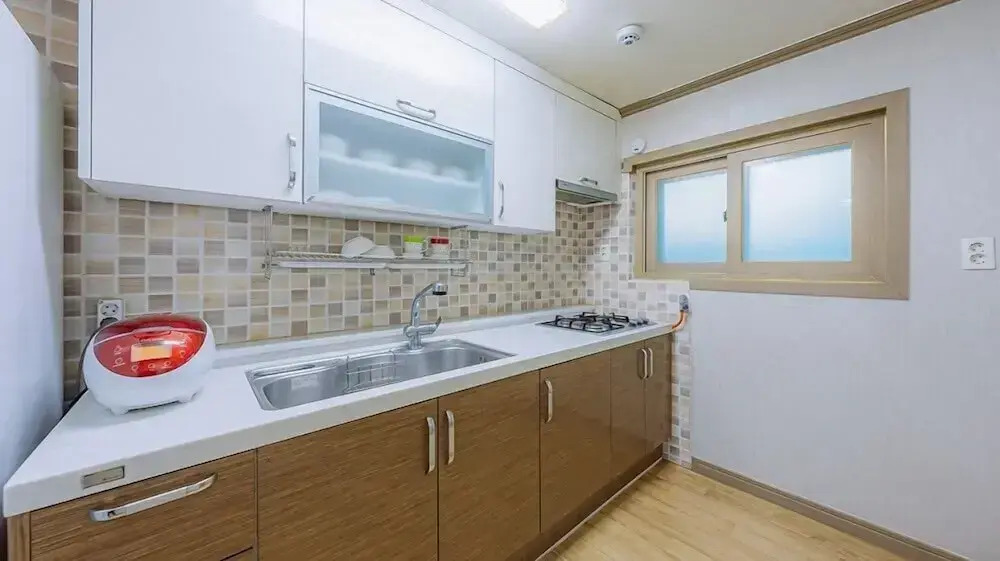 Geoje Swim Pension
