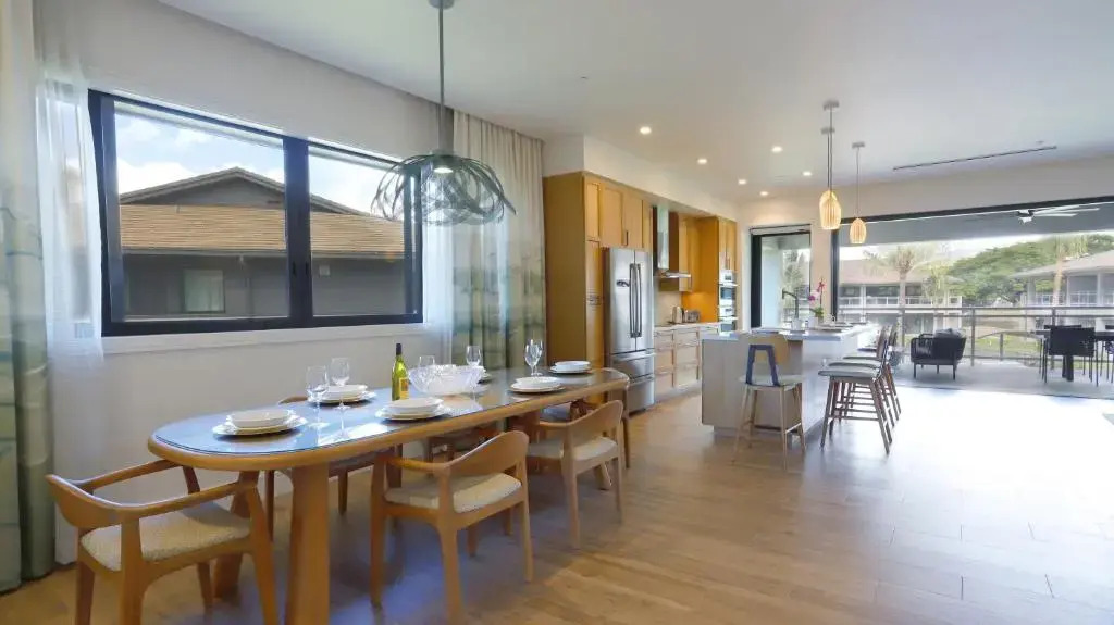Maui Westside Presents - Luana Garden Villas 18C