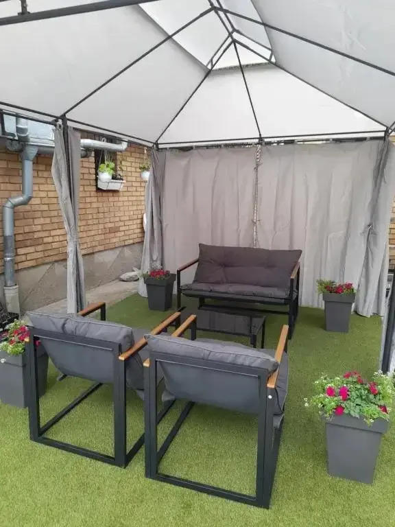 Apartmani Lena 1
