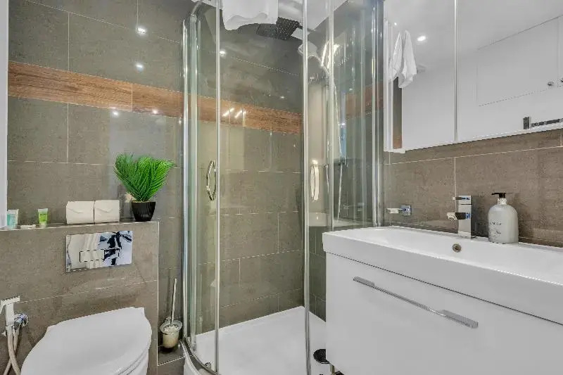 Contemporary Apartments Chelsea
