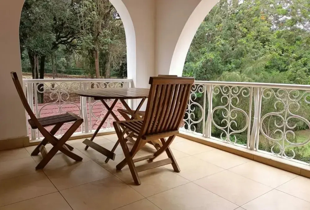 Lux Suites Karen Family Bungalow