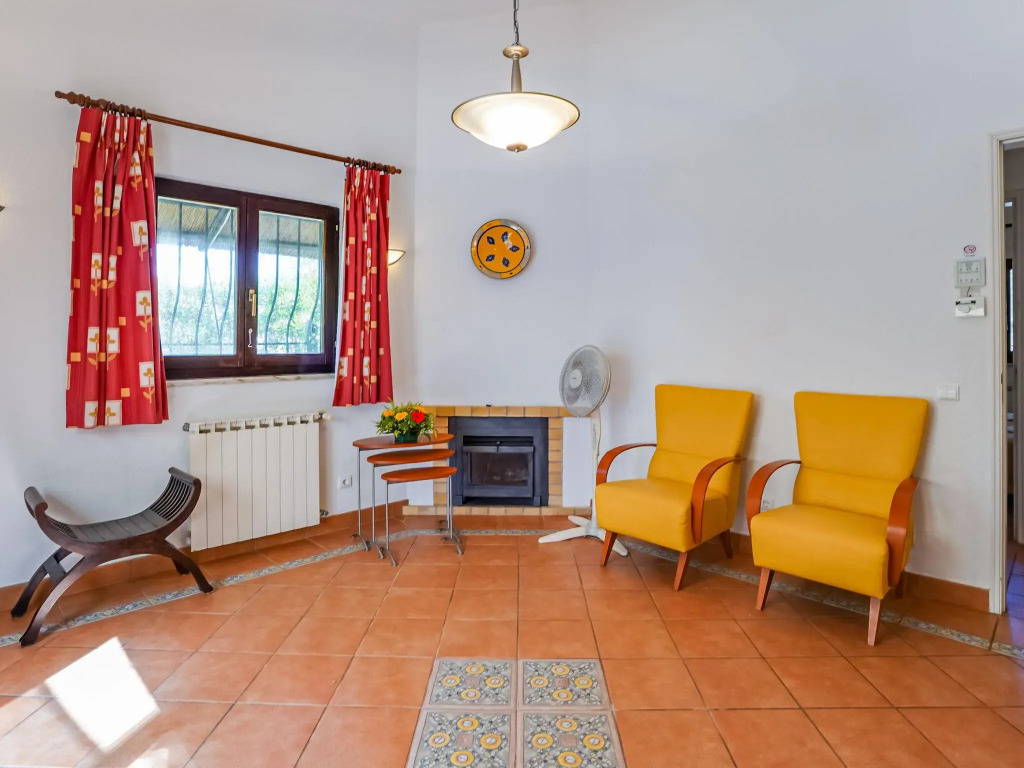 A delightful 3 bedroom Villa with private pool close to Carvoeiro