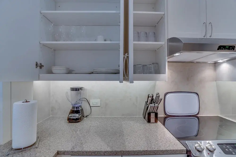 2 Bedroom Apartment located in Washington Dcâs Penn Quarter. 2 Apts by RedAwning