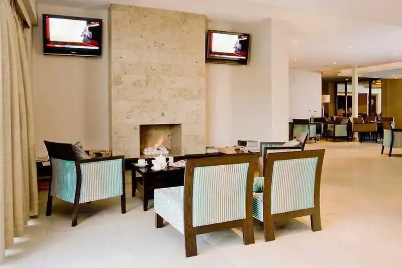Menzies Hotels London Gatwick - Chequers