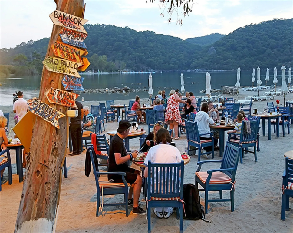 Sugar Beach Club