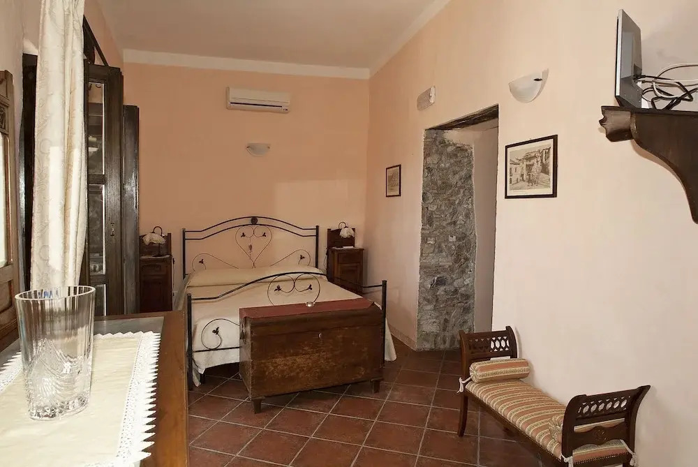 B&B Lavinium