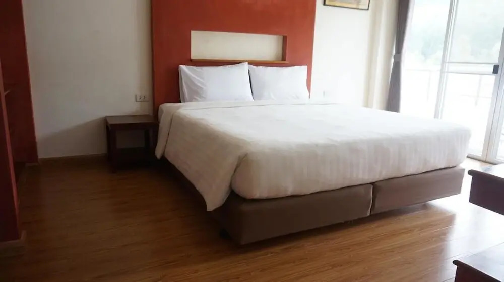 Ingfah Apartment