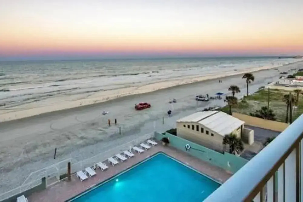 613 3 Beds Luxury Beachfront Studio Ideal 4 Long Stays