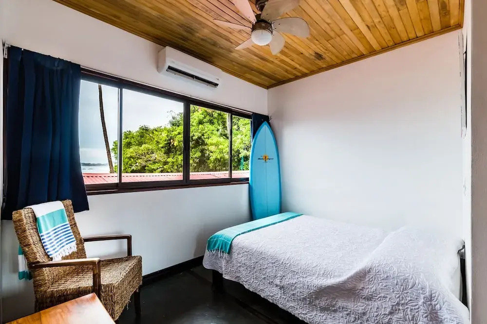 Witch's Rock Surf Camp Beachfront HOTEL