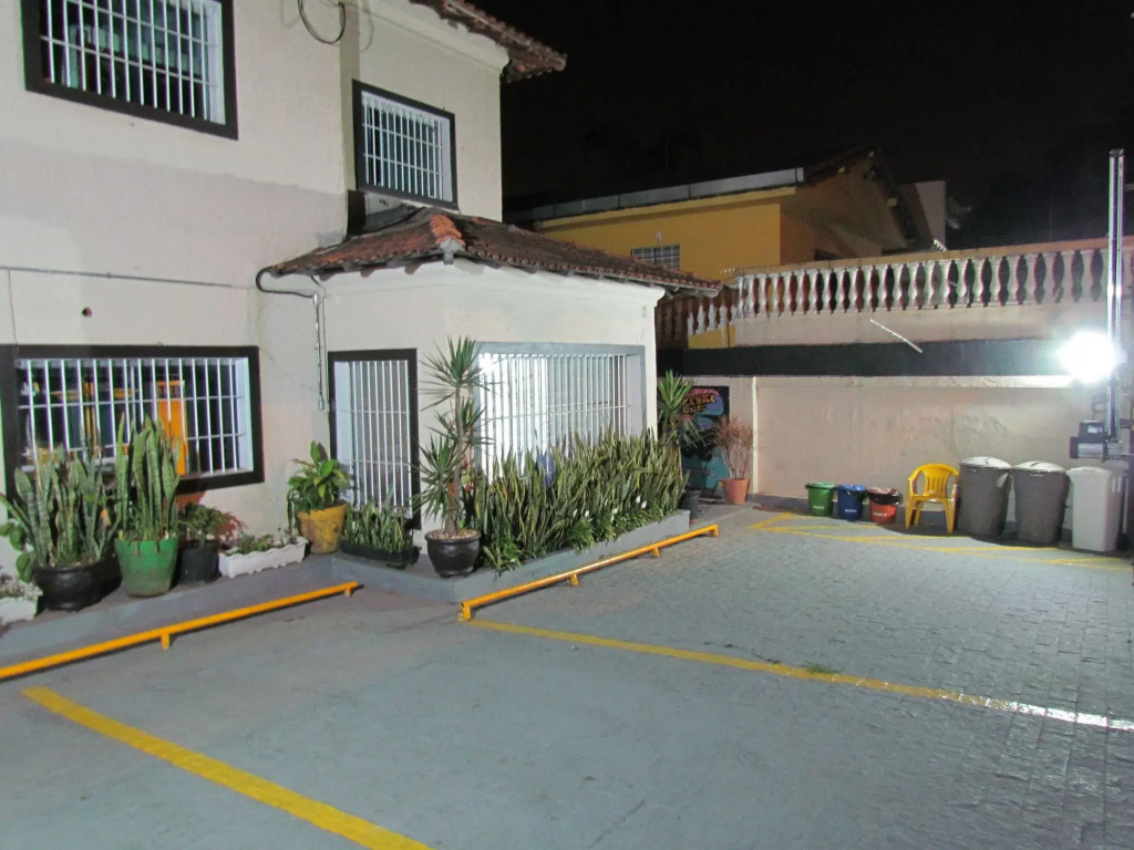 Vila Rock Hostel - Secure Neighborhood, Near Metro, Nubank Allianz Parque, Vila Madalena, Av Paulista, easy access to Morumbis and Autódromo Interlagos