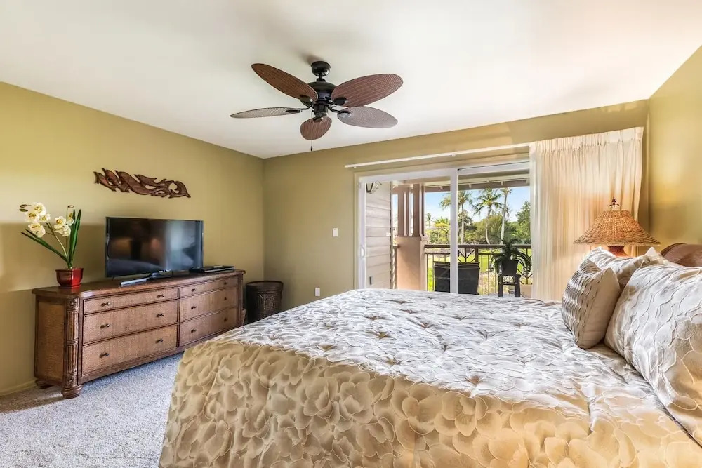 Beautifully Furnished - Hawaiian Villa - AC & Wifi! - Vrkcv