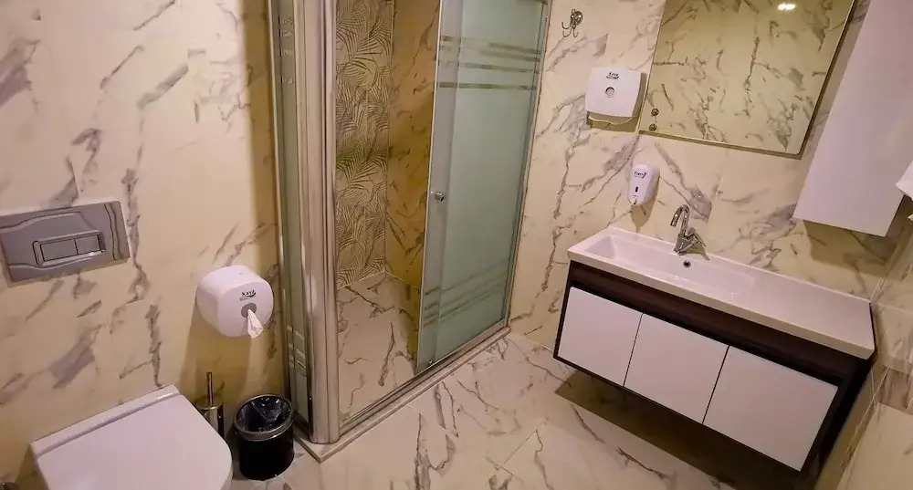 Aziziya Suit Hotel