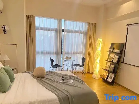 Huaxian Yuexia Homestay