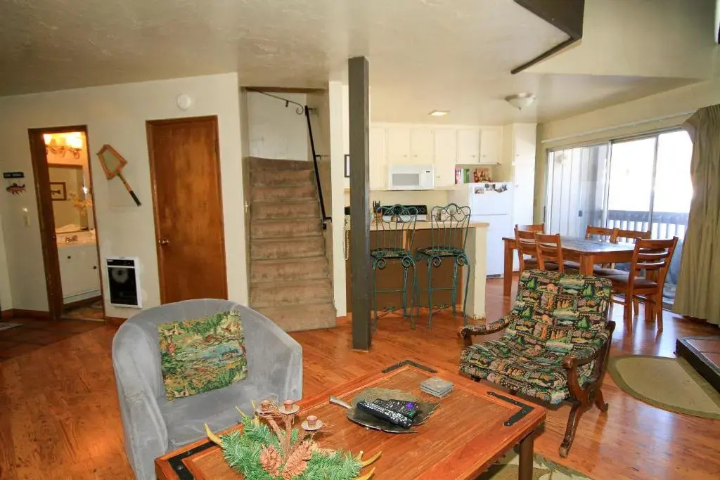 Sierra Park Villas 16