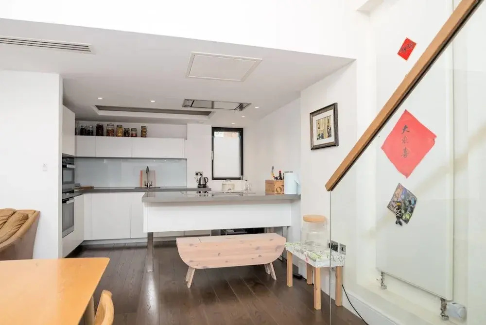Luxurious 2 Bed With Amazing City Views Wapping