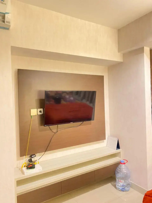 Enjoy Living Studio Room at High Floor Grand Kamala Lagoon Apartment By Travelio