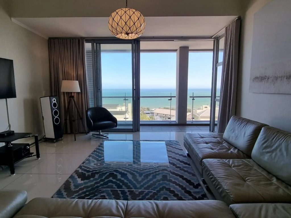 The Crystal - Spectacular sea Views in Camps Bay