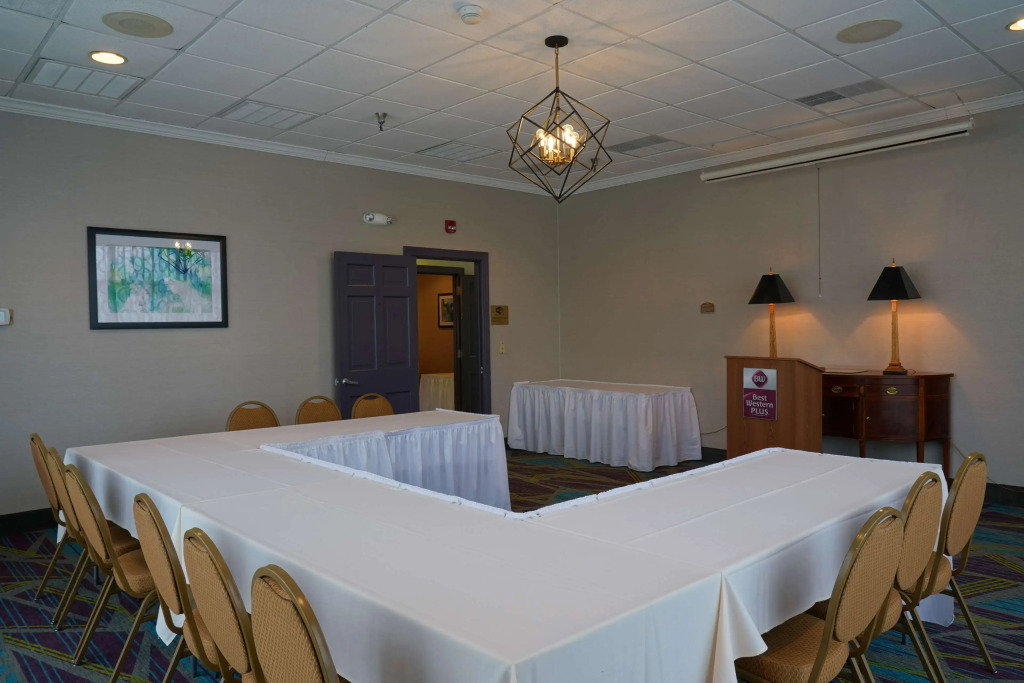 Best Western Plus Morristown Conference Center