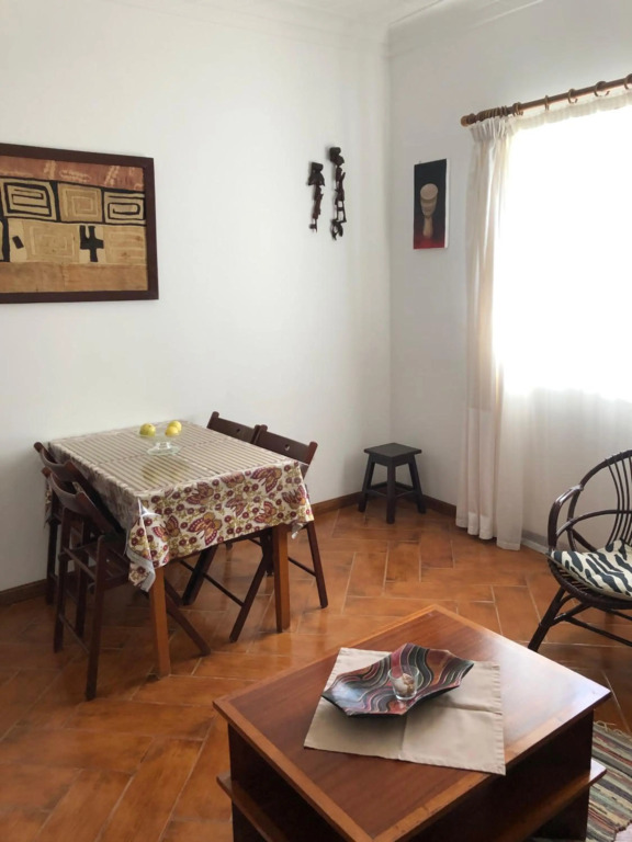 Charming 2BR Guest Suite with Ocean View