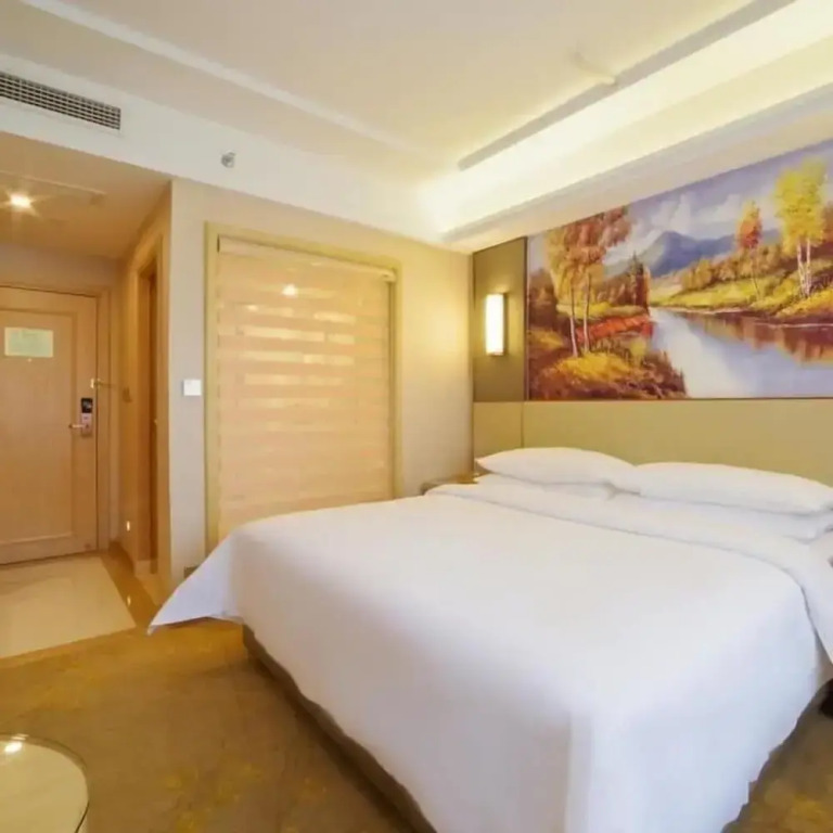 Vienna Hotel Xiufeng Park, HeshanDistrict,Yiyang