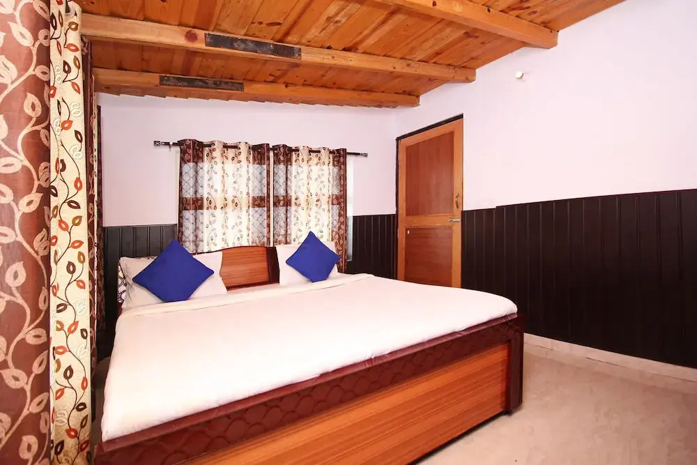 OYO Home 9337 Sherwood 2BHK