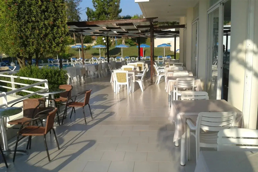 Hotel Iris