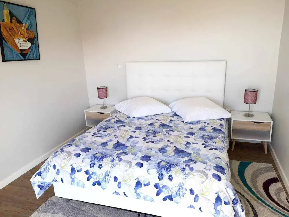 House with One Bedroom in Calheta, with Wonderful Sea View And Wifi
