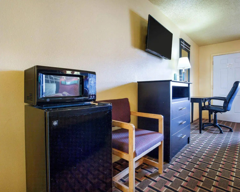 Prestige Inn