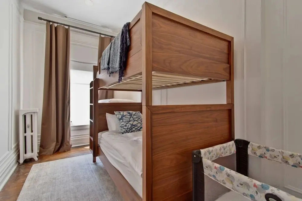 Historic Luxury Townhouse on Chicago s Gold Coast
