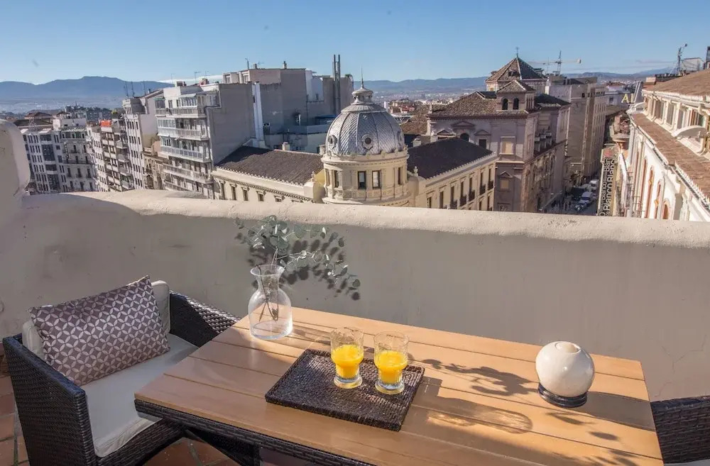 ChezmoiHomes Reyes Catolicos Penthouse