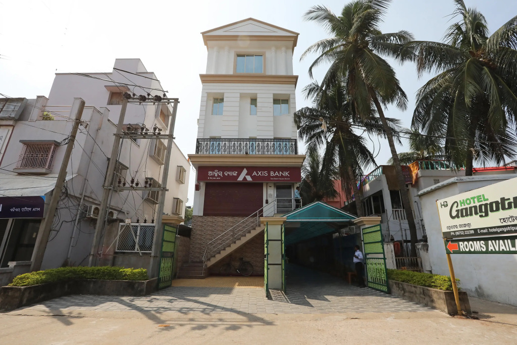 OYO 9344 Hotel Gangotri