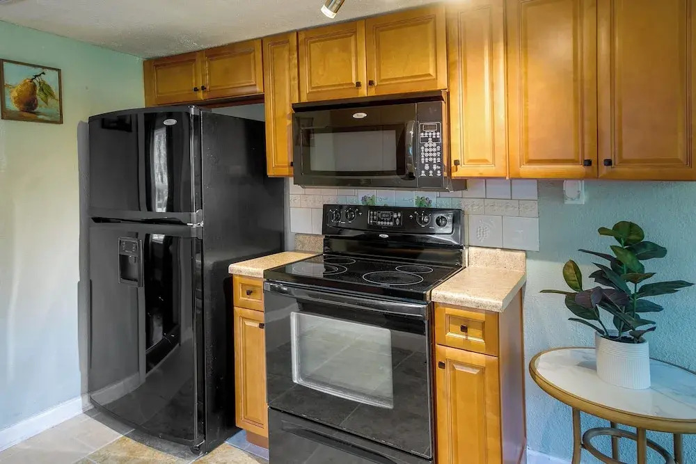 Waycross Vacation Rental w/ Private Backyard!
