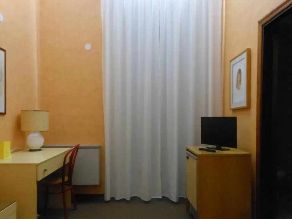 Hotel Corona