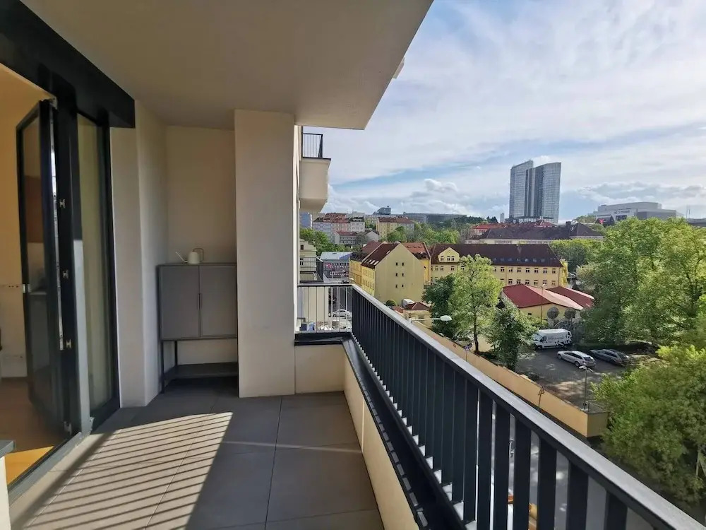 Free Parking, Center Location, Nuslesky Pivovar Sunset Balcony Home