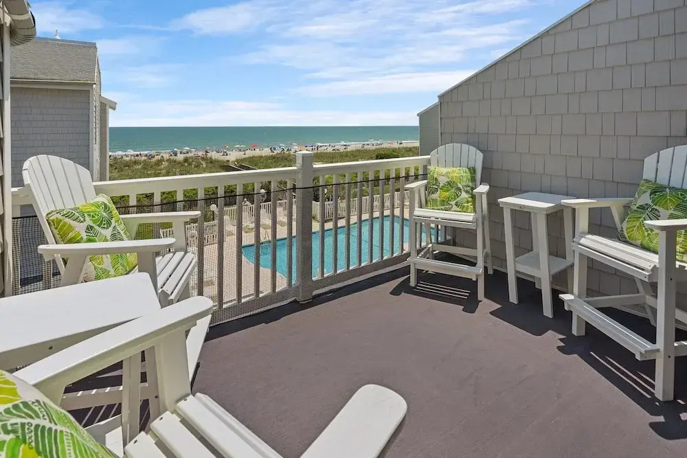 Sea Cloisters 305e 2 Bedroom Condo